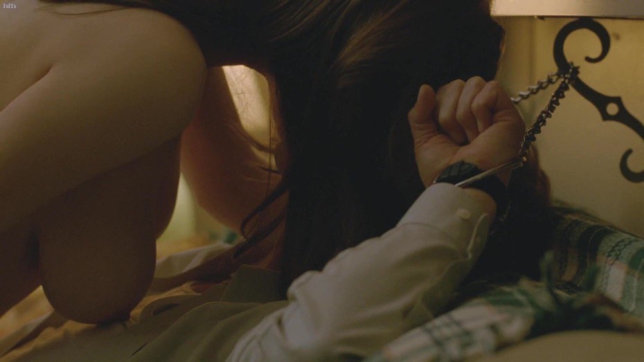Alexandra Daddario Big Tits Nude Scene Alexandra Daddario Big Tits Nude Scene