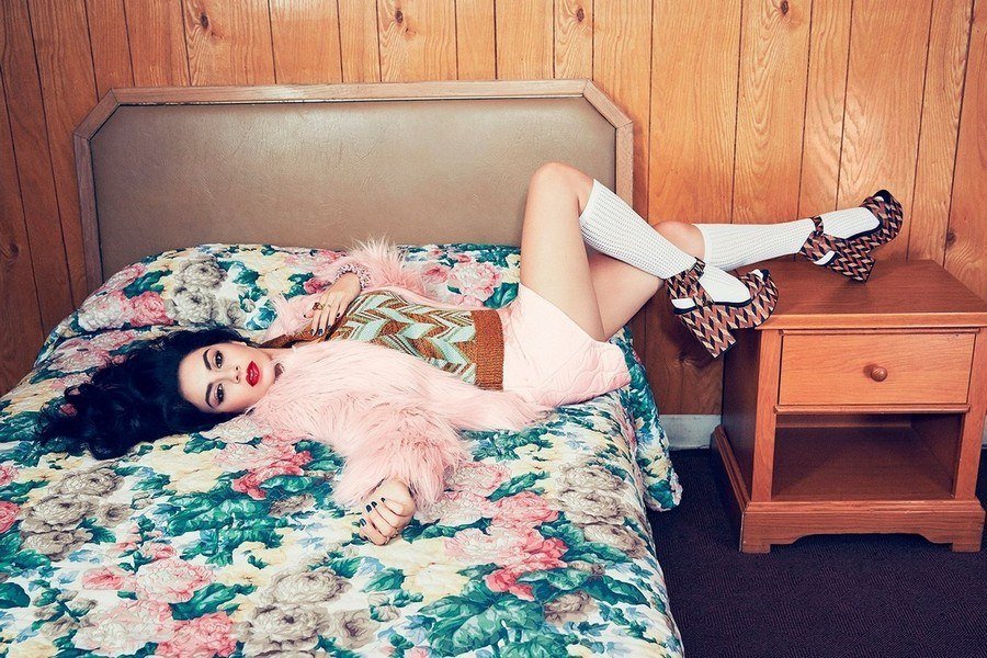 Alohatube Charli Xcx Charlotte Emma Aitchison Nylon Alohatube Charli Xcx Charlotte Emma Aitchison Nylon