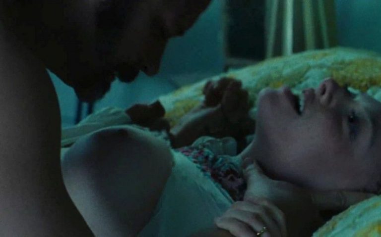 Amanda Seyfried Naked Tits Sex Scene Amanda Seyfried Naked Tits Sex Scene