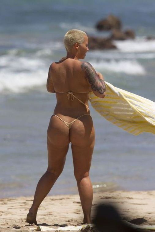 Amber Rose Topless Sexy Ass Amber Rose Topless Sexy Ass