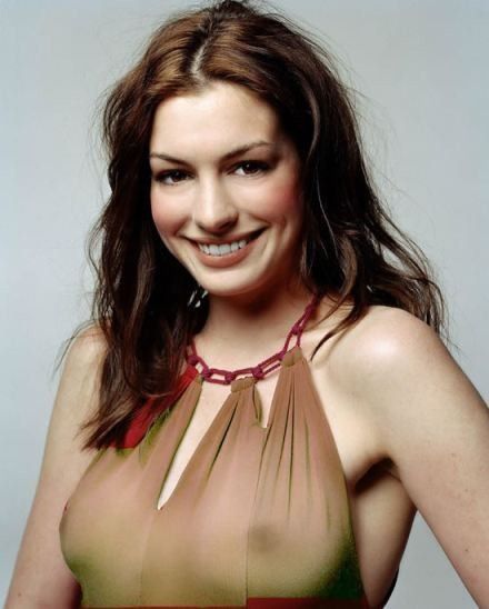 Anne Hathaway Nude Sexy Boobs Pink Panty Images