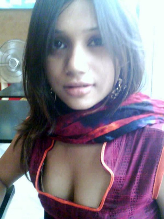 Beautiful Hot Indian Girls Beautiful Hot Indian Girls