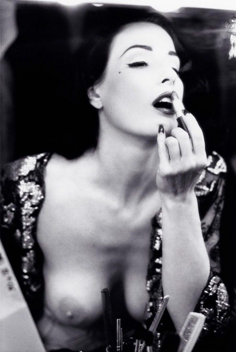 Dita Von Teese Nude Boobs Slip Dita Von Teese Nude Boobs Slip