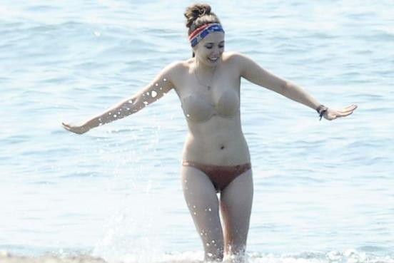 Elizabeth Olsen Nude Actress HD Photo