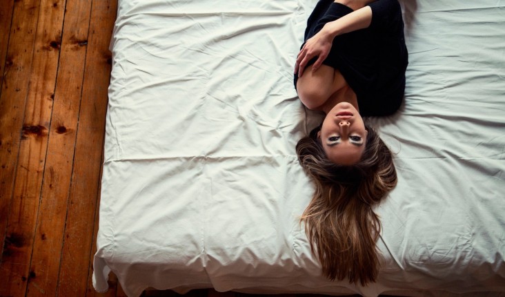 Eyes Bedding Hair