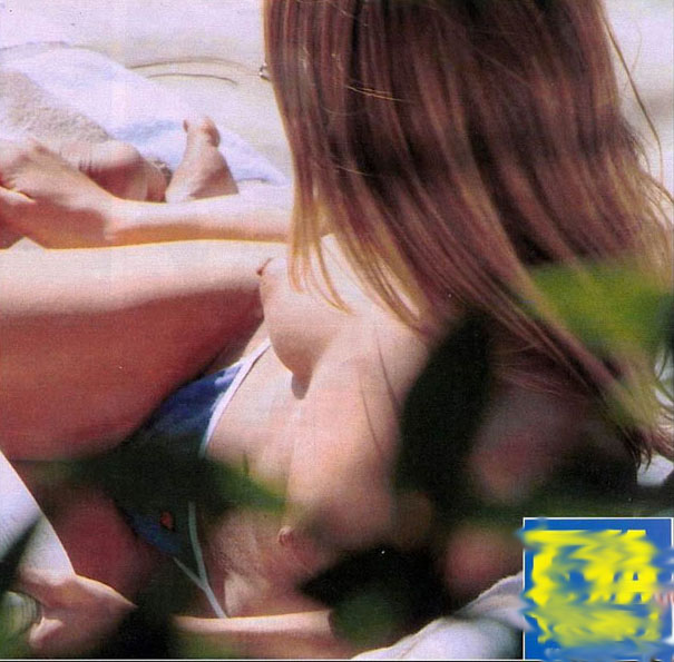 Jennifer Aniston Paparazzi