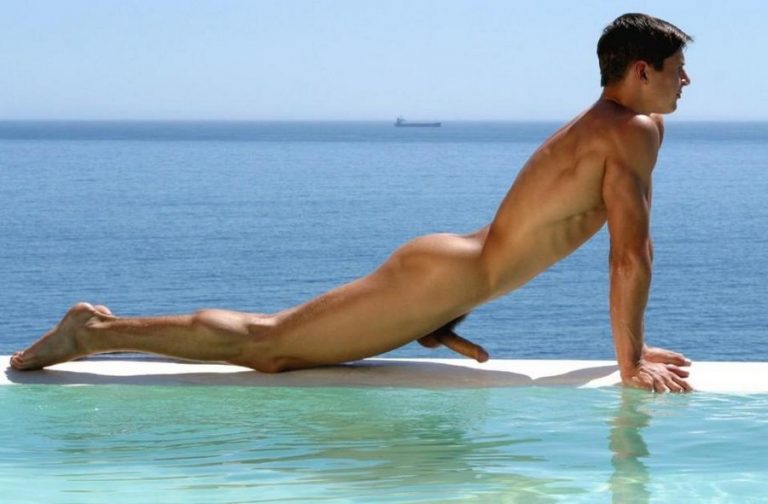 Men With Erections Nude Pool Men With Erections Nude Pool