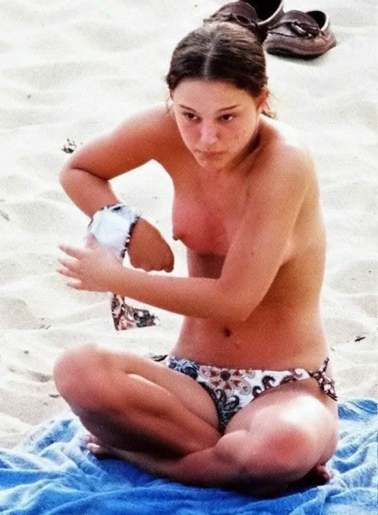 Natalie Portman Naked Topless Sexy Bikini On Beach