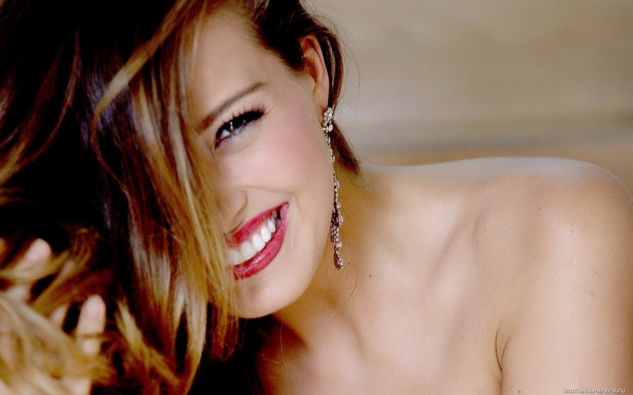 Petra Nemcova Cute Smiling Petra Nemcova Cute Smiling