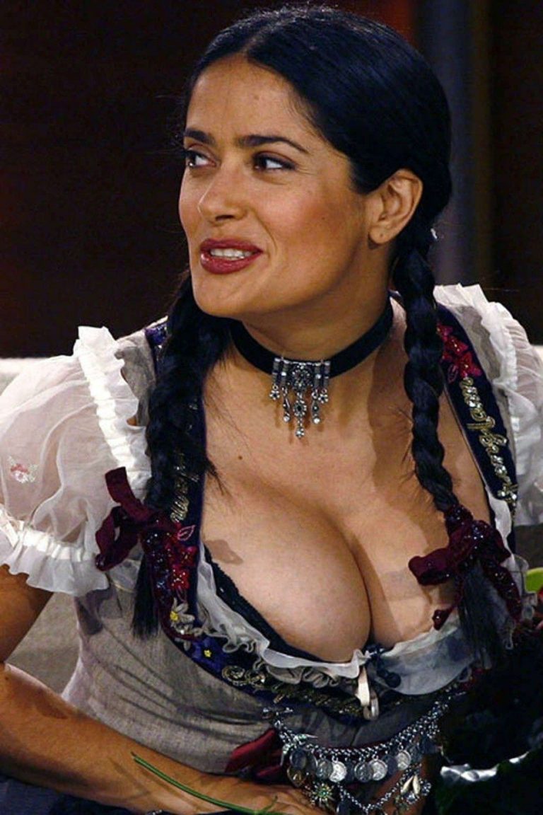 Salma Hayek Hot Cleavage Big Boobs