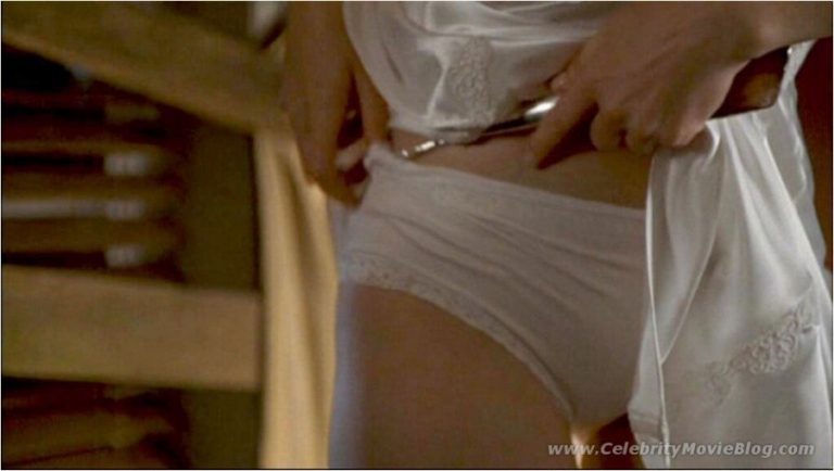 Slit Her Elizabeth Banks Nude Slit Her Elizabeth Banks Nude