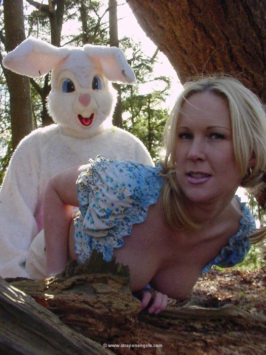 Strapon Angels Easter Bunny Strapon Angels Easter Bunny