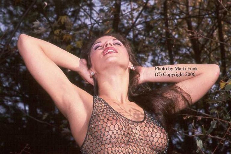Wwe Mickie James Hot Wwe Mickie James Hot