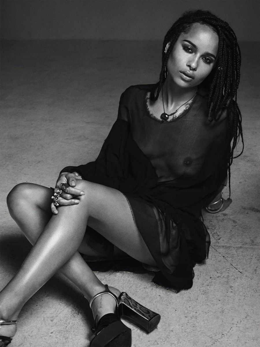 Zoe Kravitz Naked Topless See Through Dress Zoe Kravitz Naked Topless See Through Dress