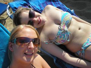 Amateur Bikini Beach Girls Amateur Bikini Beach Girls