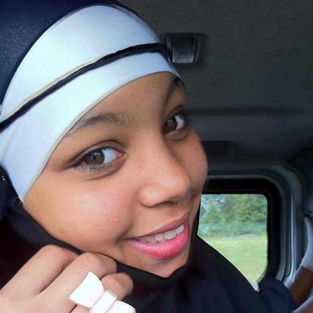 Arab Hijab Sexy Girl Arab Hijab Sexy Girl