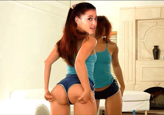 Ariana Grande Showing Her Nude Ass Ariana Grande Showing Her Nude Ass