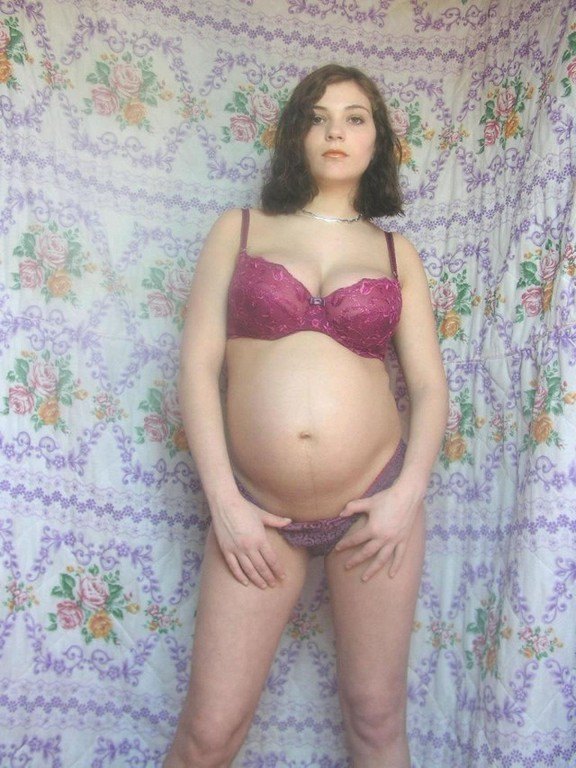 Beautiful Naked Pregnant Milf Beautiful Naked Pregnant Milf