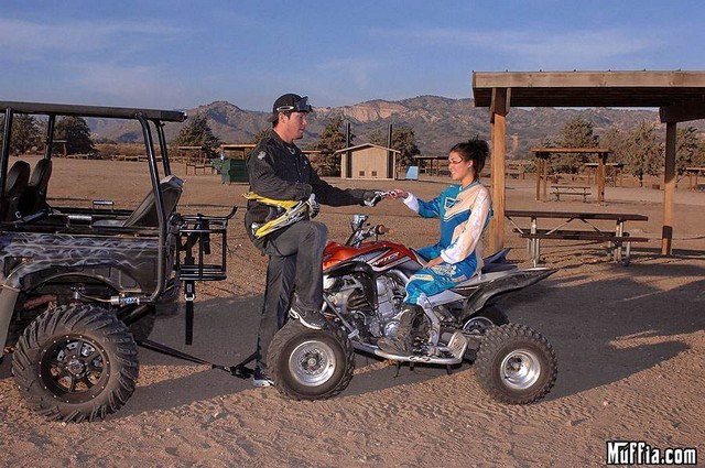 Big Boobs On Dirt Bikes Big Boobs On Dirt Bikes