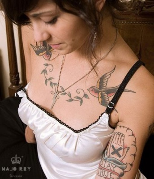 Bird Chest Tattoos For Women Bird Chest Tattoos For Women