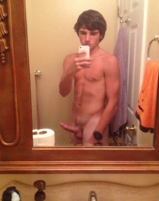 Boys Teen Taking Selfs Boys Teen Taking Selfs