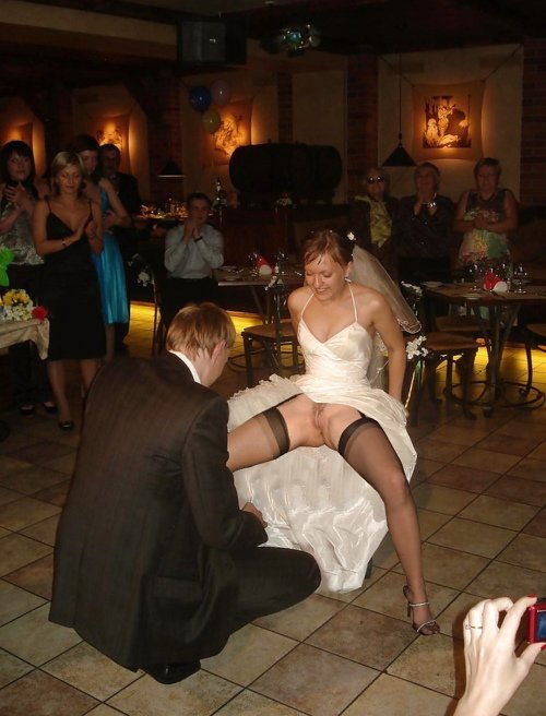Bride Upskirt Pussy Flashing