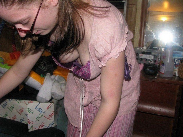 Candid Downblouse Oops Mom Slip Candid Downblouse Oops Mom Slip