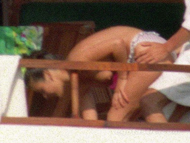 Catherine Zeta Jones Topless Catherine Zeta Jones Topless