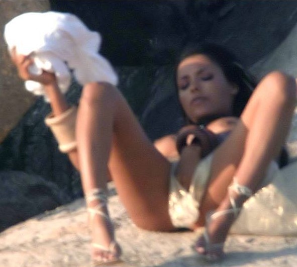 Celebrity Nude Pussy Shots