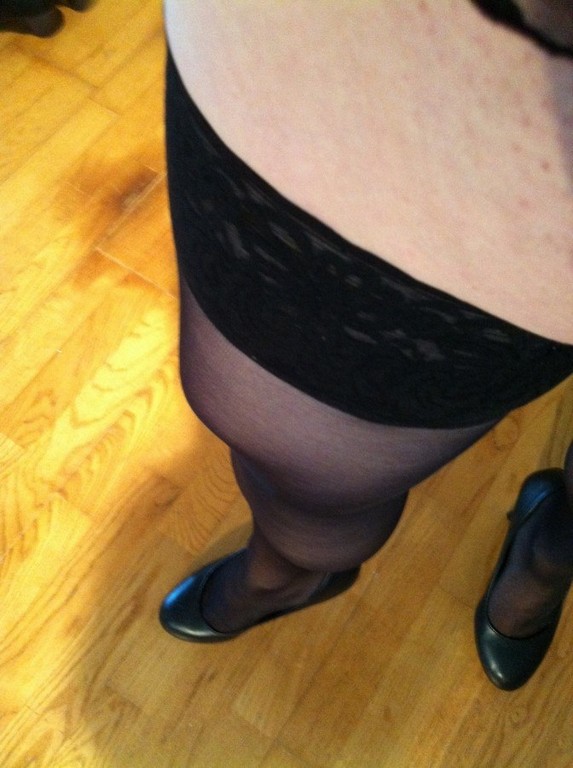 Chubby Mature Women Selfie