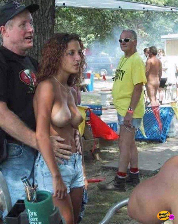 Dad Showing Off Daughters Tits