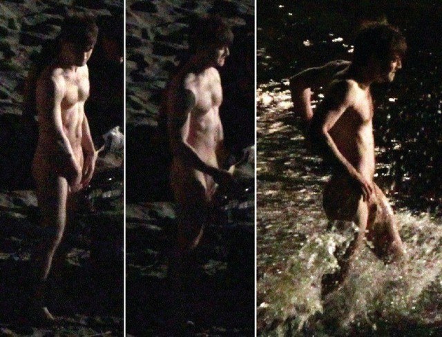 Accidental Nude Oops