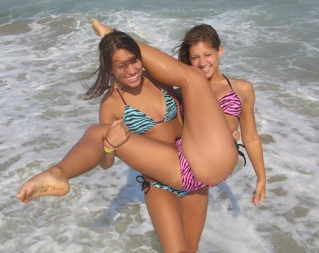 Desi Bikini Girls