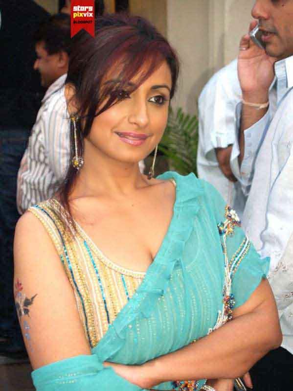 Divya Dutta Hot