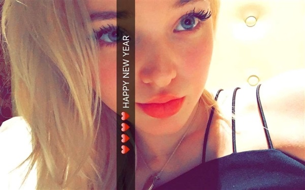 Dove Cameron See Thru Nightie Snapchat Leaked Dove Cameron See Thru Nightie Snapchat Leaked