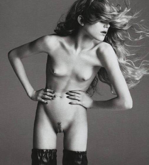 Celebrity Female Nude Drawing