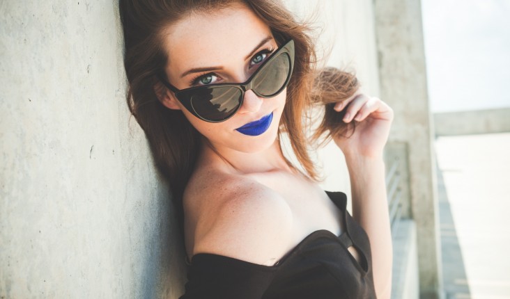 Erotic Style Girl Sunglasses Blue Lips Erotic Style Girl Sunglasses Blue Lips