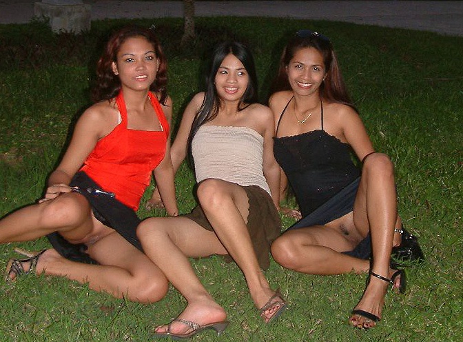 Filipina Public Upskirt Pussy Filipina Public Upskirt Pussy