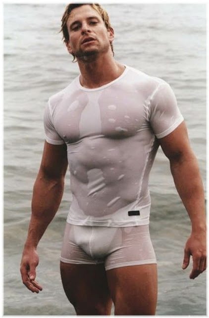 Gay Muscle Men Beach Gay Muscle Men Beach