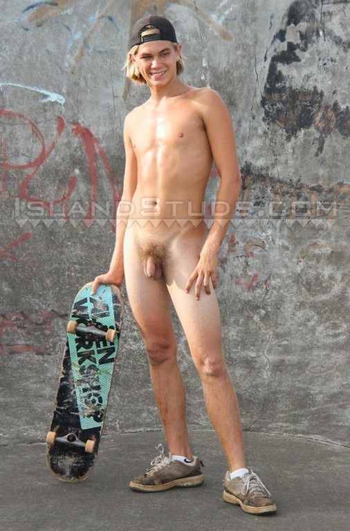 Gay Skater Boy With Big Cock Gay Skater Boy With Big Cock