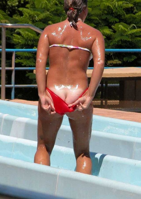 Girls At Water Park Ass
