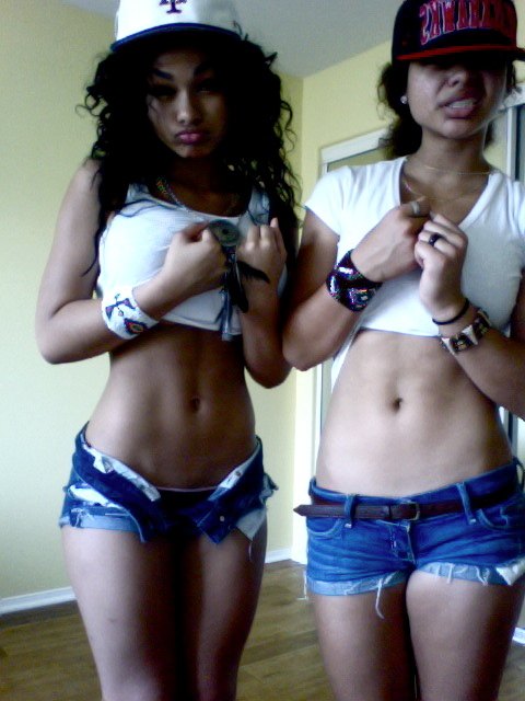 Girls With Snapbacks And Jordan S Girls With Snapbacks And Jordan S