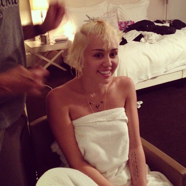 Instagram Miley Cyrus Naked