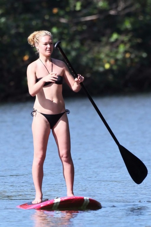 Julia Stiles Bikini
