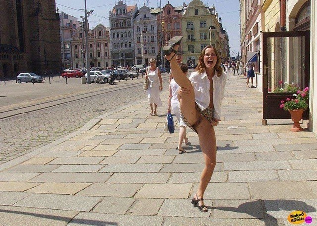 Karate High Kick Naked Girls Karate High Kick Naked Girls