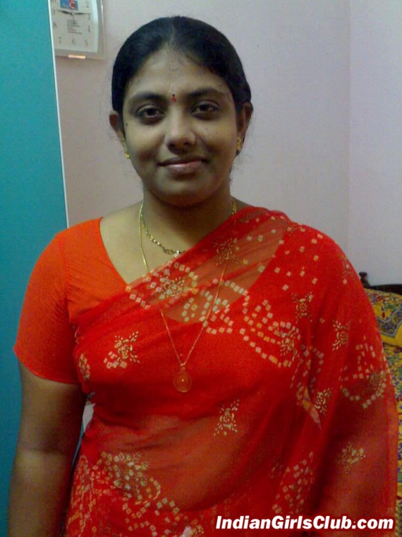 Kerala Hot Aunty Saree