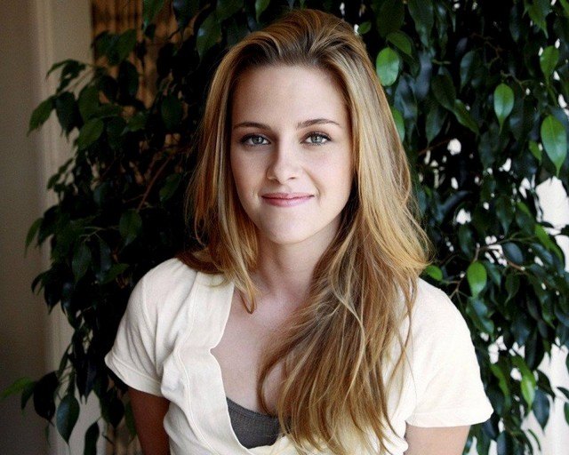 Kristen Stewart As A Blonde