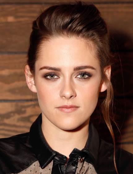 Kristen Stewart Goes Nude In Her Sexi Kristen Stewart Goes Nude In Her Sexi