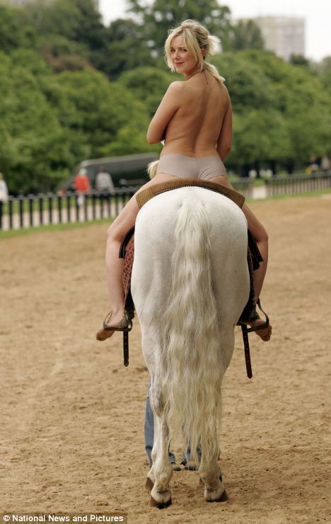 Ladies Riding Horses Naked