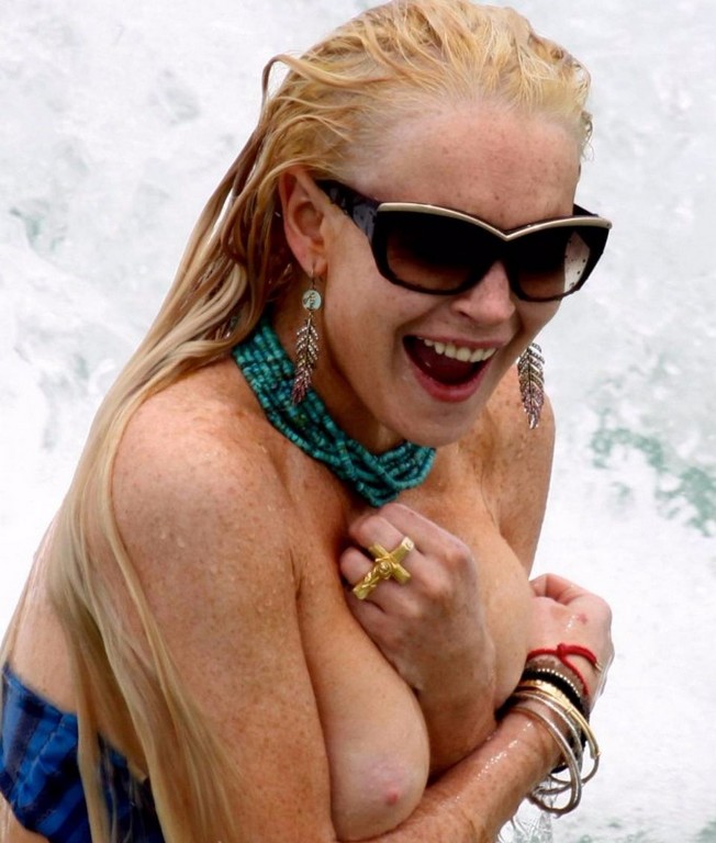 Lindsay Lohan Tits Naked Lindsay Lohan Tits Naked